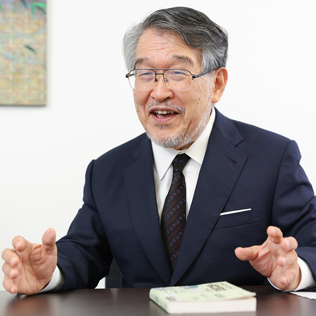 牧口 晴一 氏